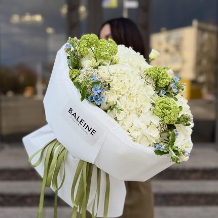 Апрель